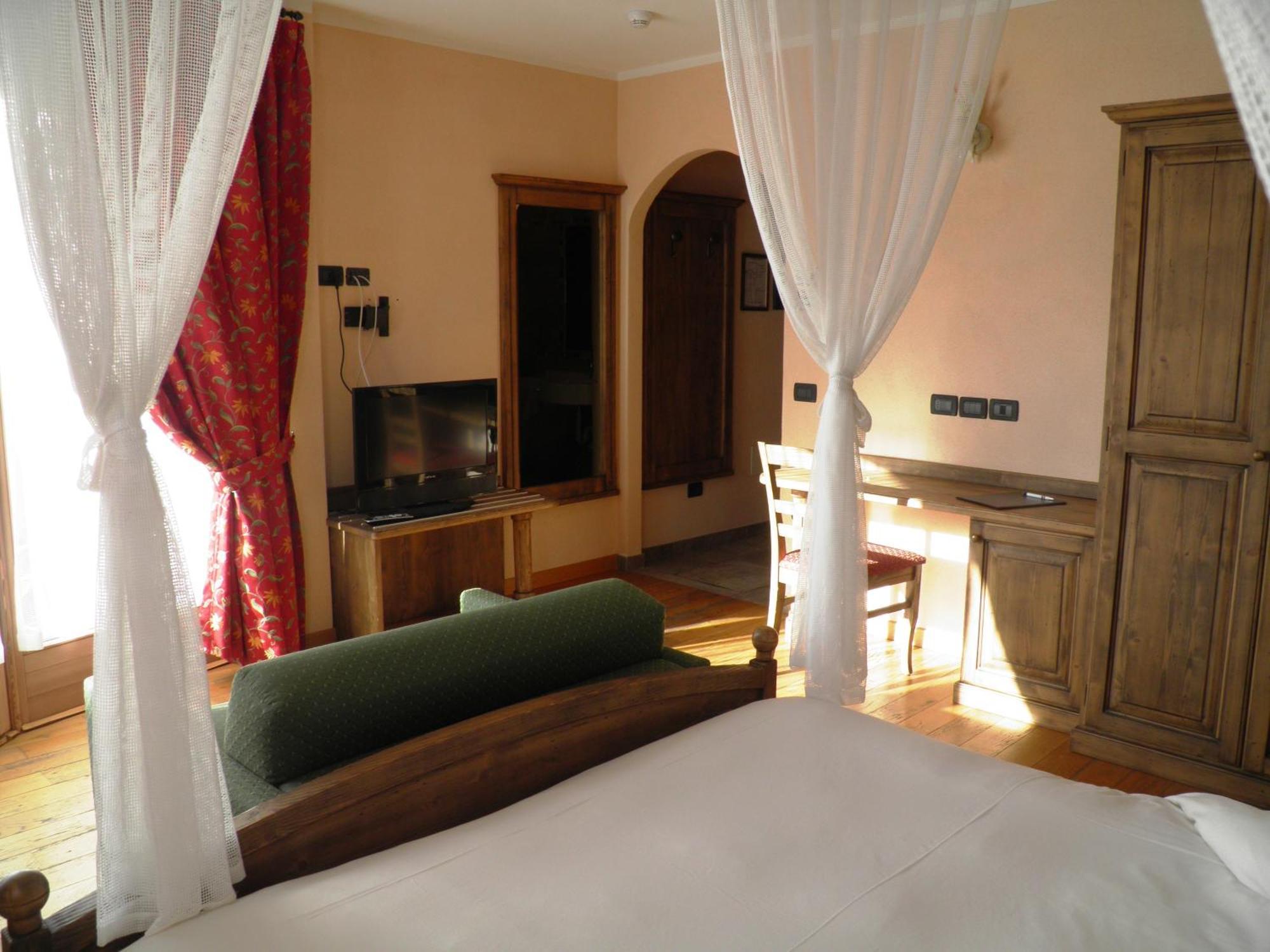 Hotel Pontiglia Livigno Chambre photo