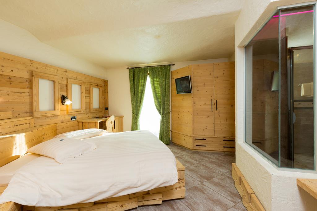 Hotel Pontiglia Livigno Extérieur photo
